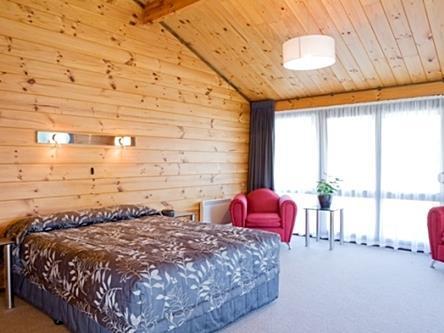 ניו פלימות' Lockwood Manor Motel מראה חיצוני תמונה